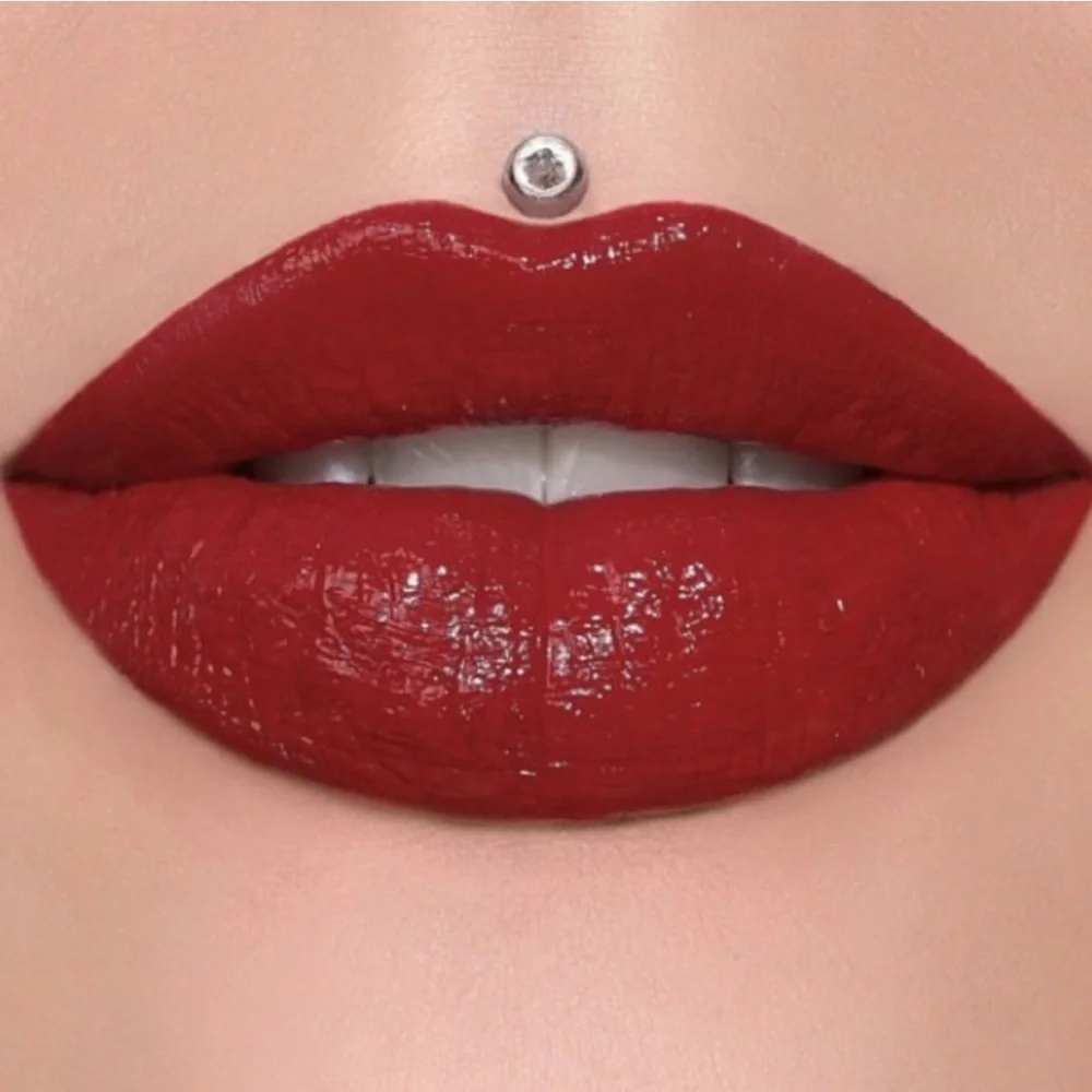 Wifey Jeffree Star Supreme Gloss Red Brand New in Box | Authentic